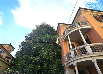 Villa liberty da ristrutturare a Dovadola