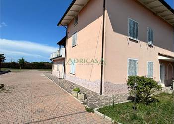 Villa liberty vicino alla città di Ravenna