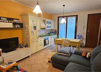 Appartamento con ingresso indipendente a Pietracuta