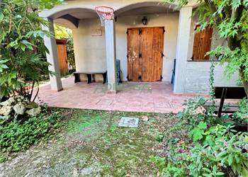 Villetta a schiera con giardino a Lido Adriano