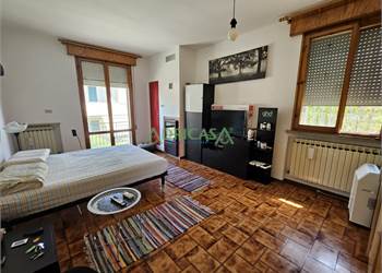 Villa bifamiliare in vendita a Borgo Montone - RA