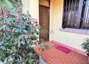 Villetta a schiera centrale con giardino privato a Sant'Alberto di Ravenna